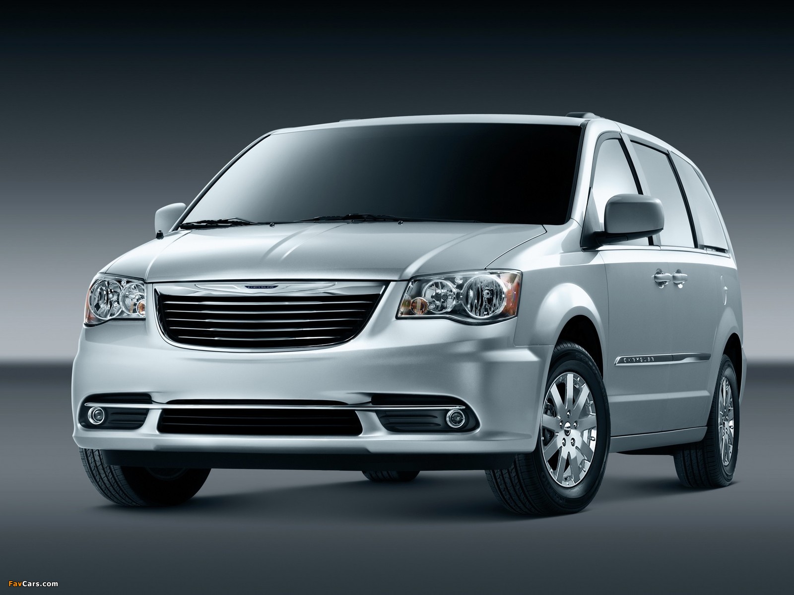 Pictures of Chrysler Town & Country 2010 (1600 x 1200)