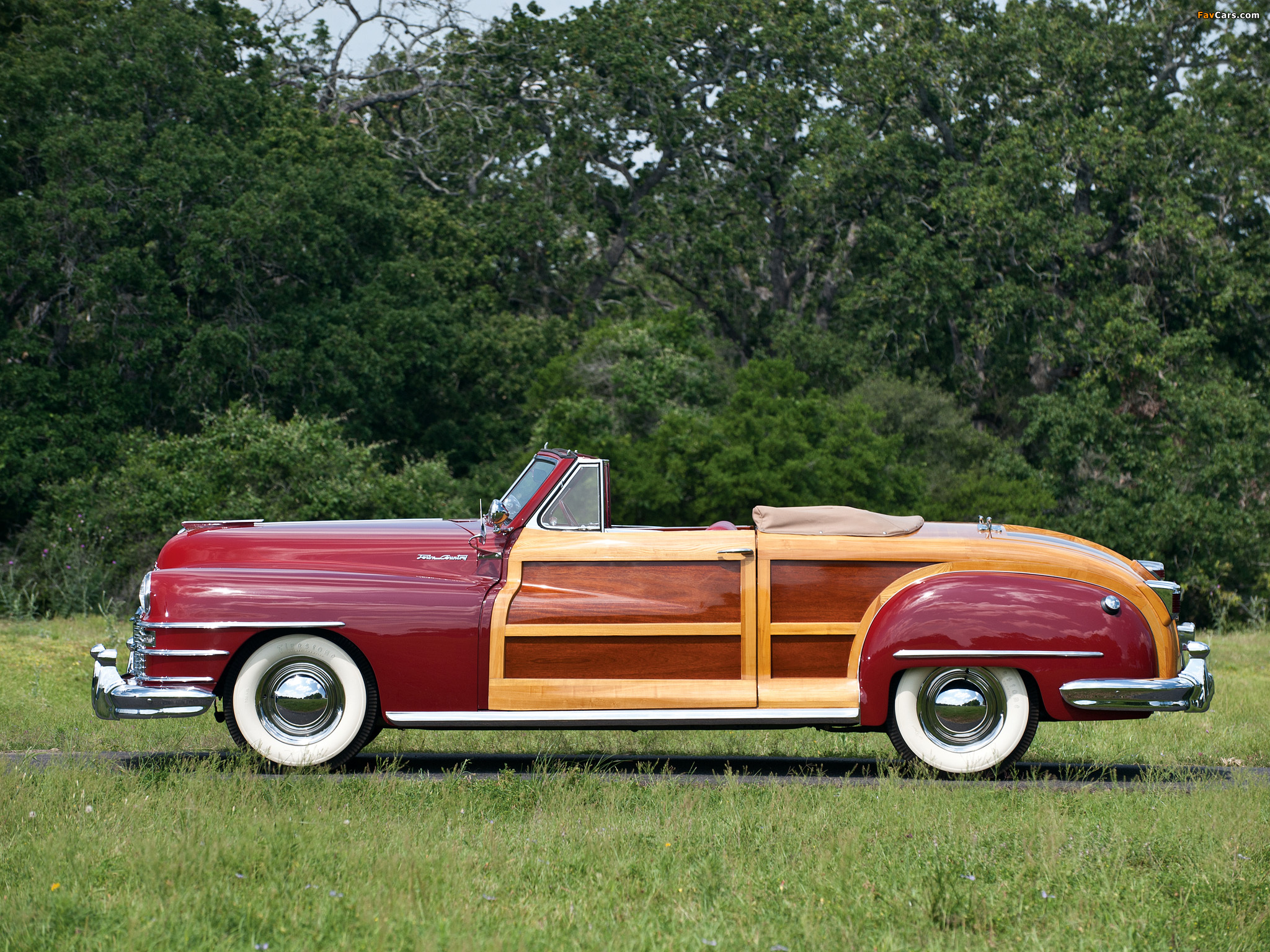 Chrysler Town & Country Convertible 1946 wallpapers (2048 x 1536)