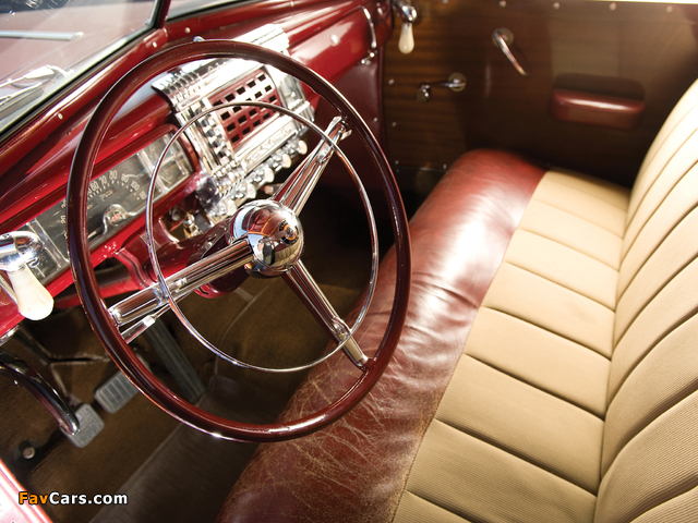 Chrysler Town & Country 1947 wallpapers (640 x 480)