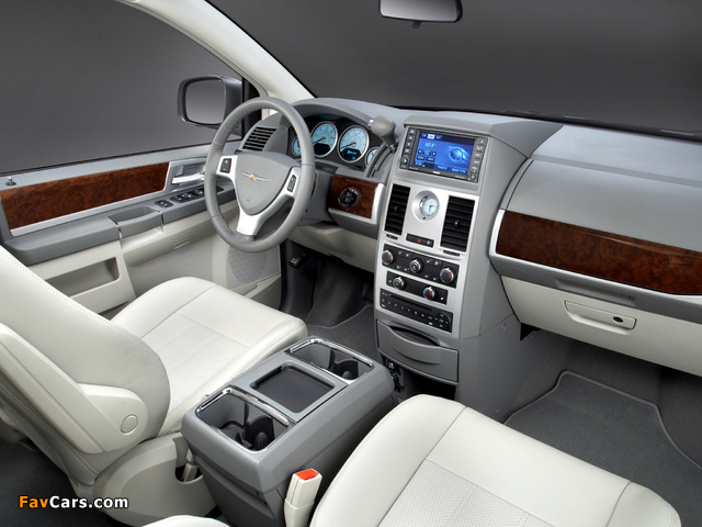 Chrysler Town & Country 25th Anniversary 2009 wallpapers (640 x 480)