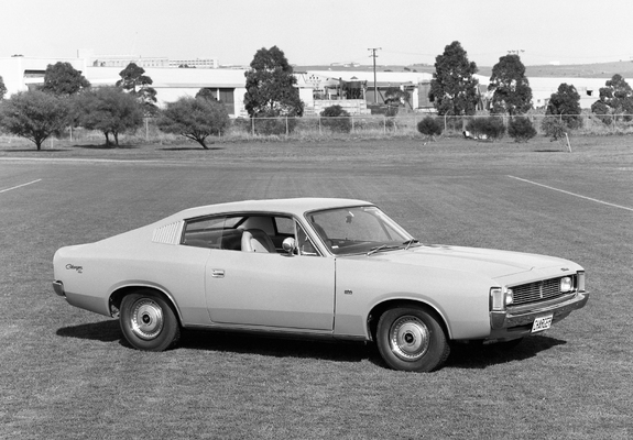 Photos of Chrysler Valiant Charger XL (VH) 1971–73