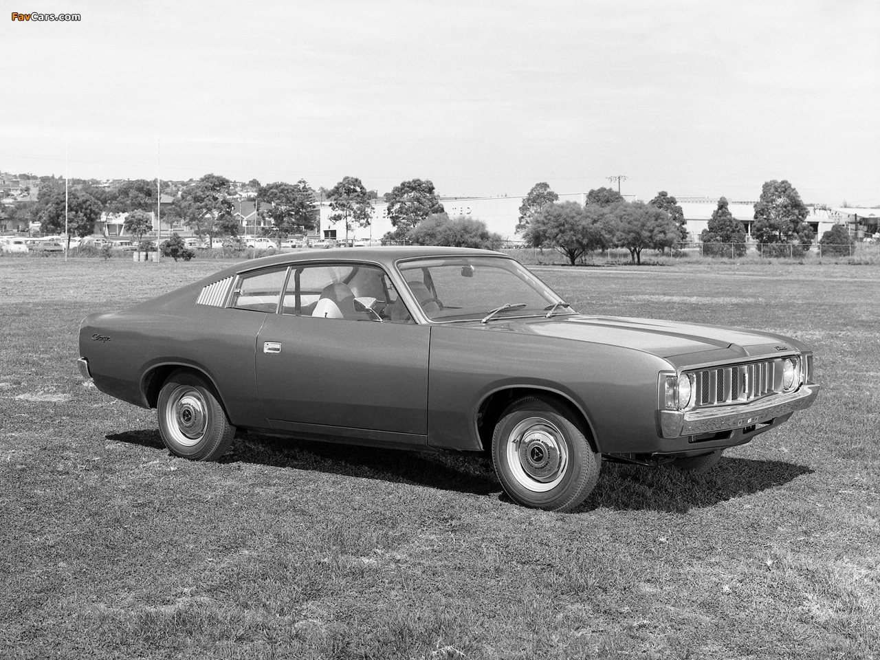 Photos of Chrysler Valiant Charger (VJ) 1973–75 (1280 x 960)