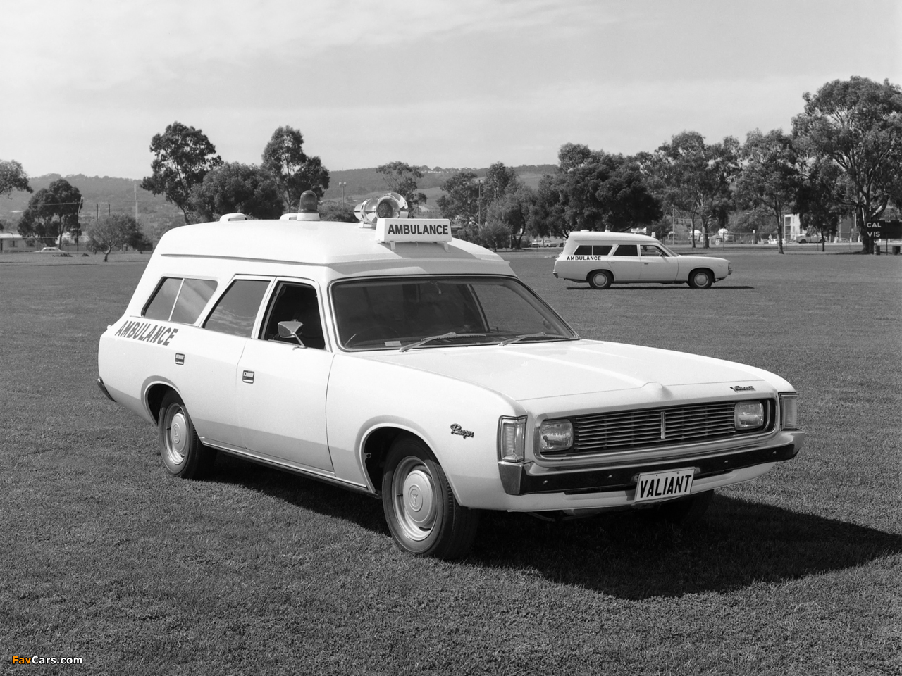 Chrysler Valiant Ranger Ambulance (VH) 1971–73 images (1280 x 960)