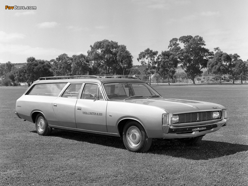 Chrysler Valiant Regal Hearse (VH) 1971–73 photos (800 x 600)