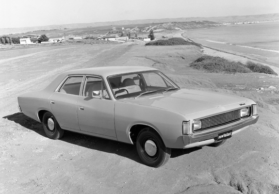Chrysler Valiant (VH) 1971–73 pictures