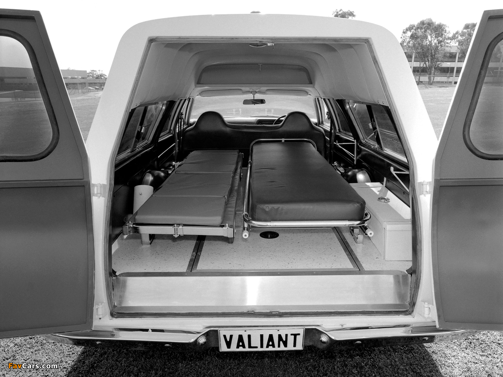Chrysler Valiant Ranger Ambulance (VH) 1971–73 wallpapers (1024 x 768)