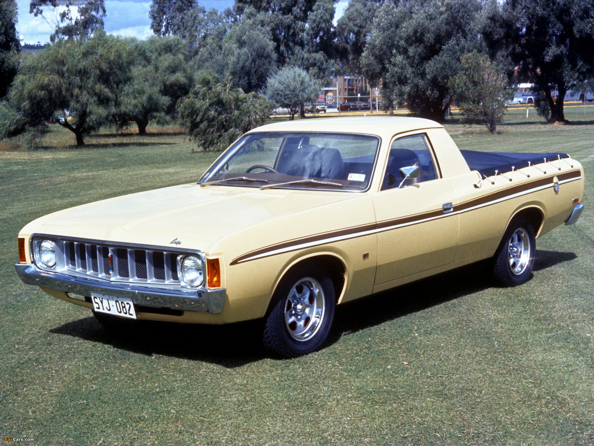 Chrysler Valiant Utility (VJ) 1973–75 photos (2048 x 1536)