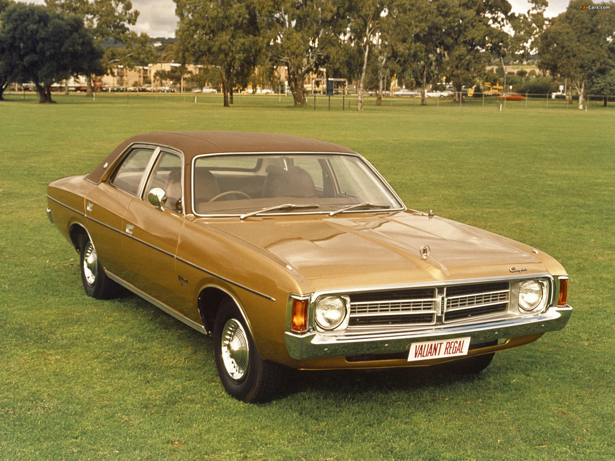 Chrysler Valiant Regal (VK) 1975–76 wallpapers (2048 x 1536)