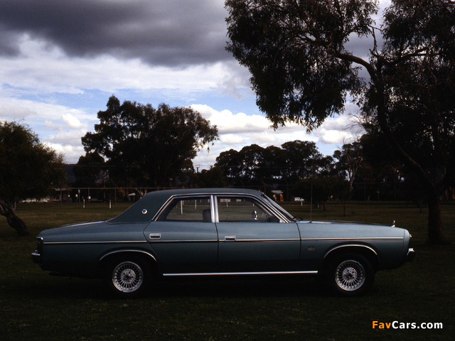 Images of Chrysler Valiant Regal (CM) 1978–81 (640 x 480)