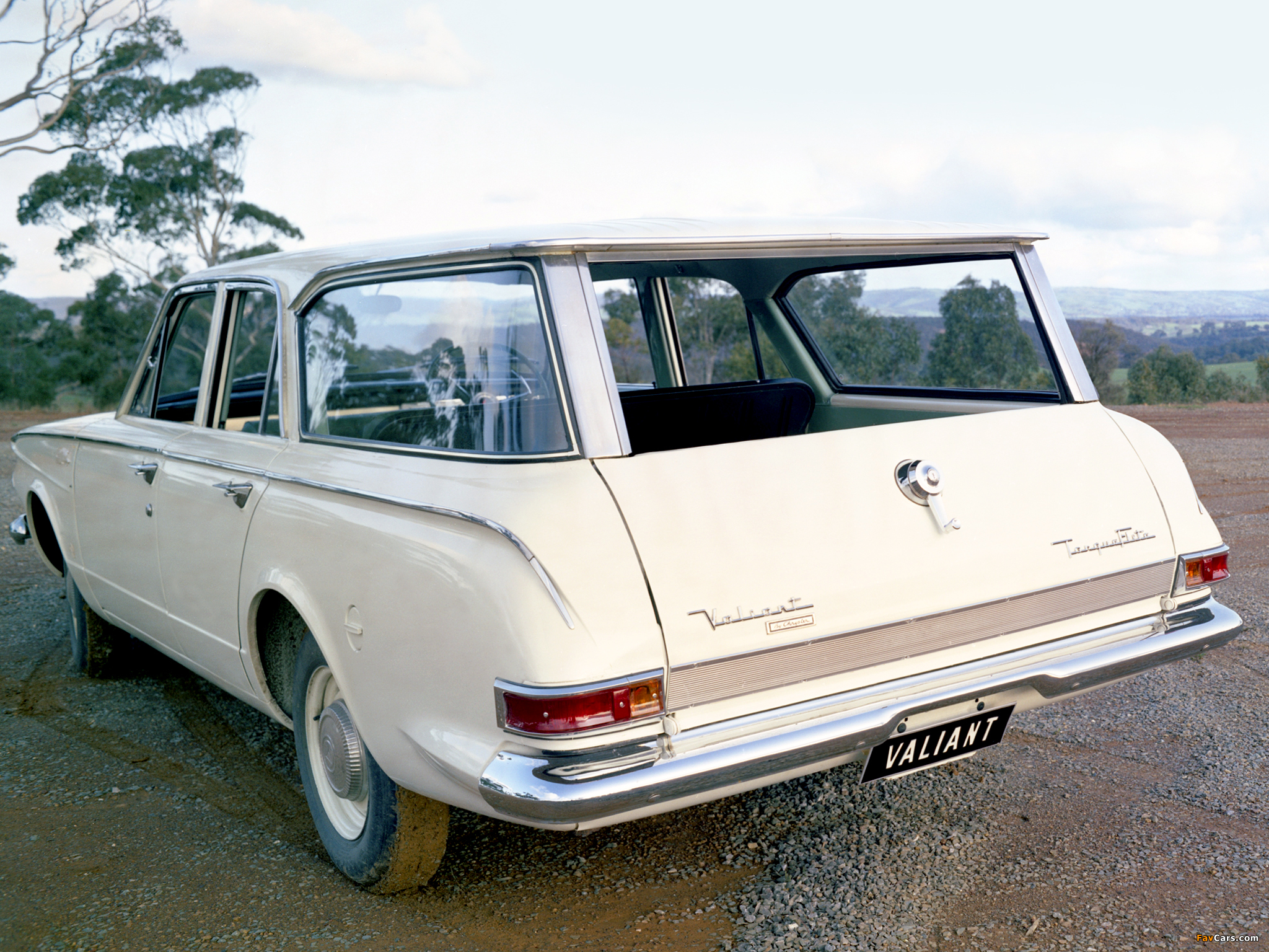 Photos of Chrysler Valiant Safari (AP5) 1963–65 (2048 x 1536)