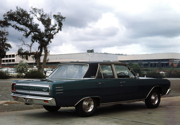 Photos of Chrysler Valiant VIP (VE) 1967–69