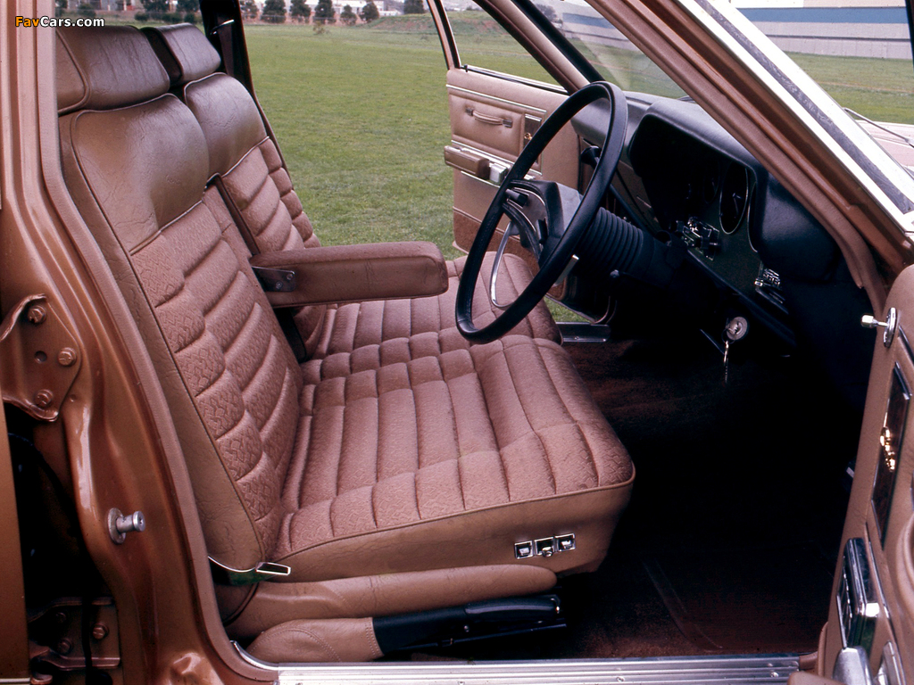 Photos of Chrysler Sedan (CH) 1971–73 (1024 x 768)