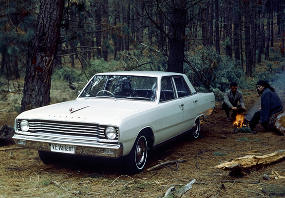 Pictures of Chrysler Valiant Regal (VE) 1967–69