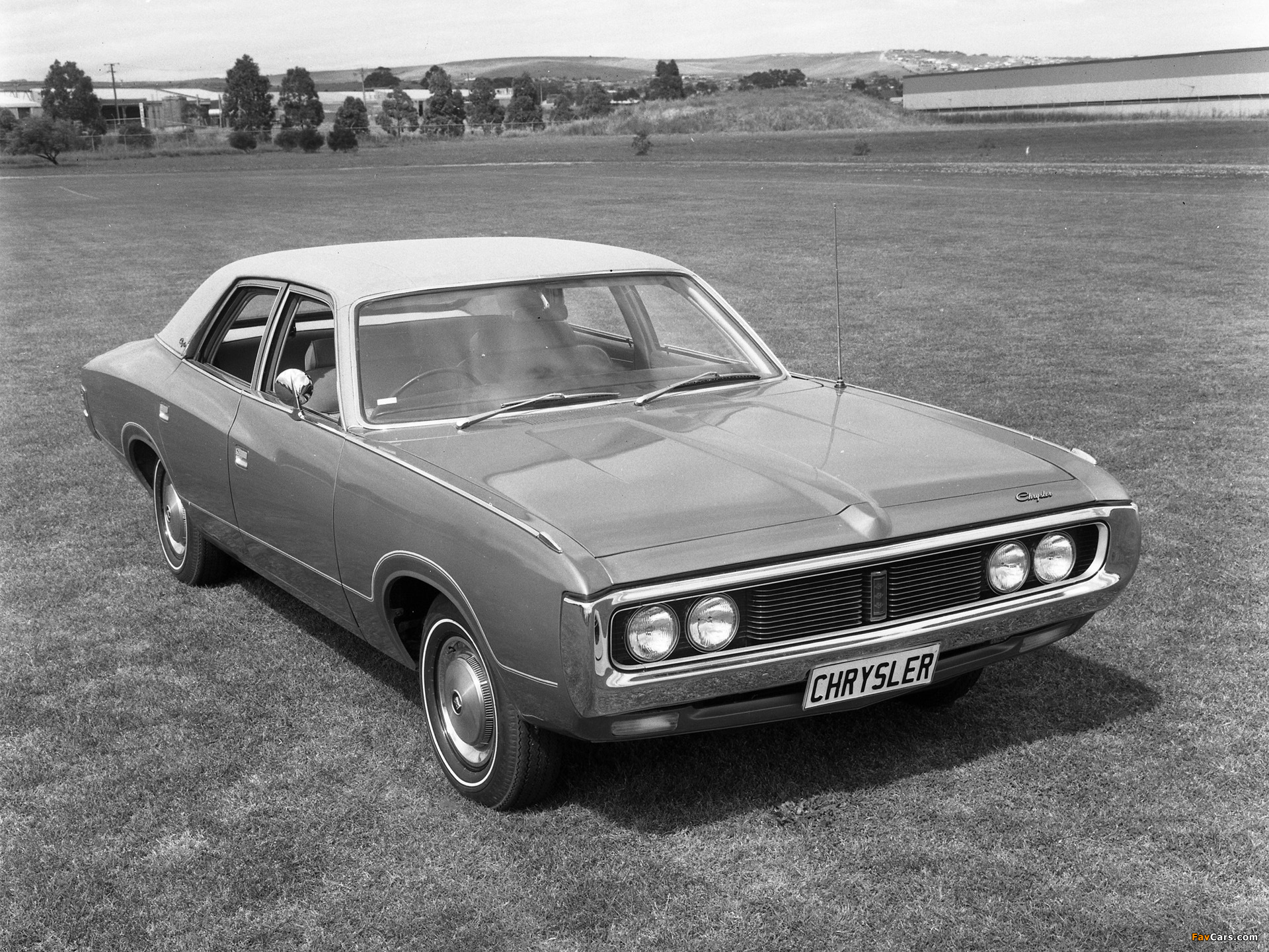 Pictures of Chrysler Sedan (CH) 1971–73 (1920 x 1440)