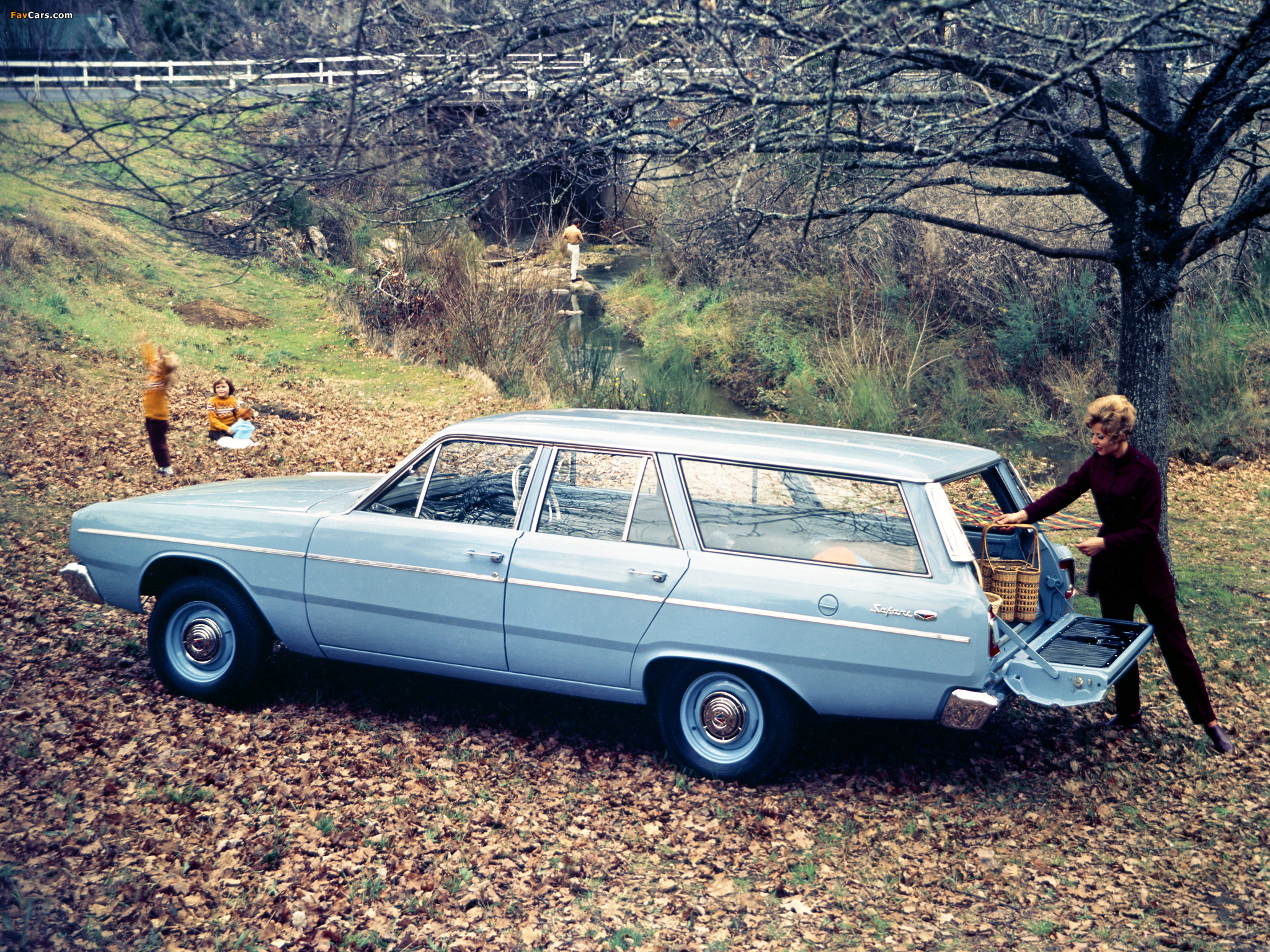 Chrysler Valiant Safari (VE) 1967–69 wallpapers (2048 x 1536)