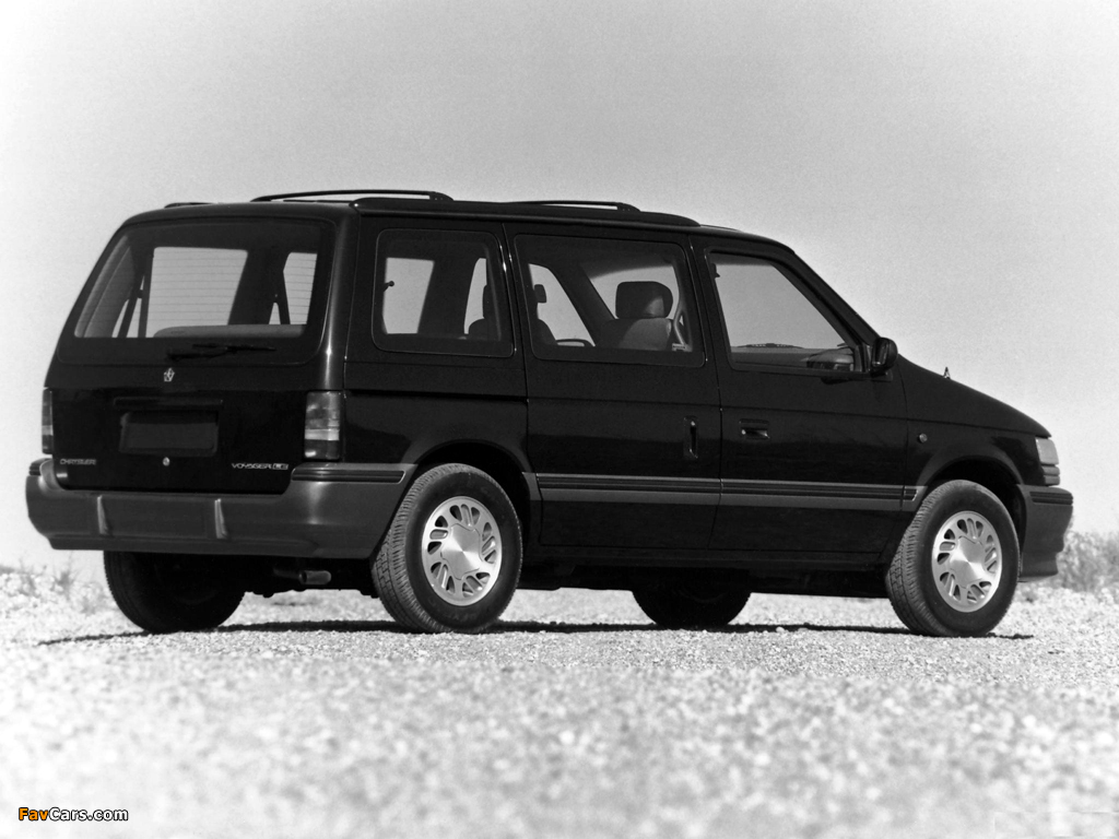 Chrysler Voyager 1991–96 images (1024 x 768)
