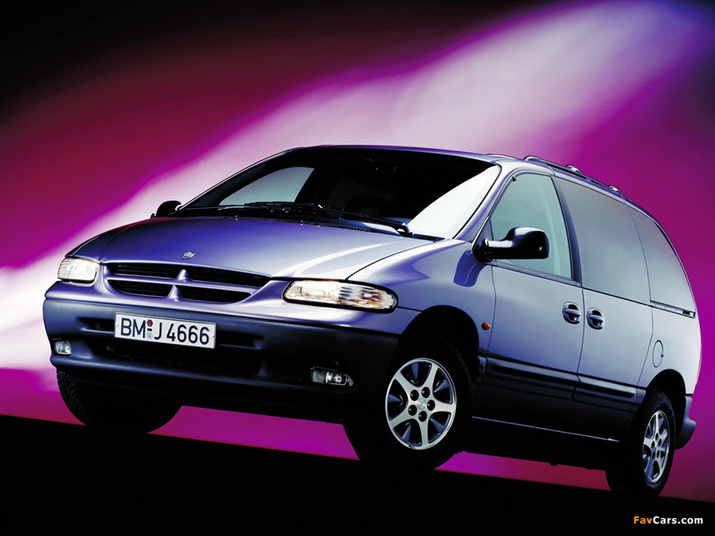 Chrysler Voyager 1995–2000 pictures (1024 x 768)