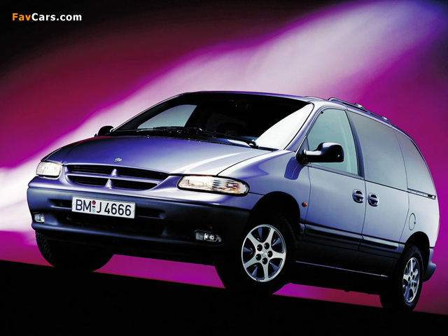Chrysler Voyager 1995–2000 pictures (640 x 480)