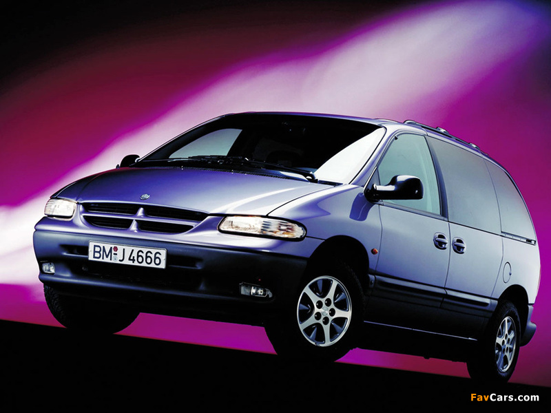 Chrysler Voyager 1995–2000 pictures (800 x 600)