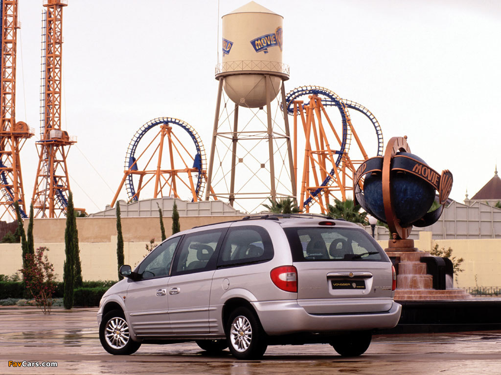 Chrysler Grand Voyager 2000–04 photos (1024 x 768)