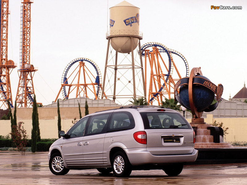 Chrysler Grand Voyager 2000–04 photos (800 x 600)