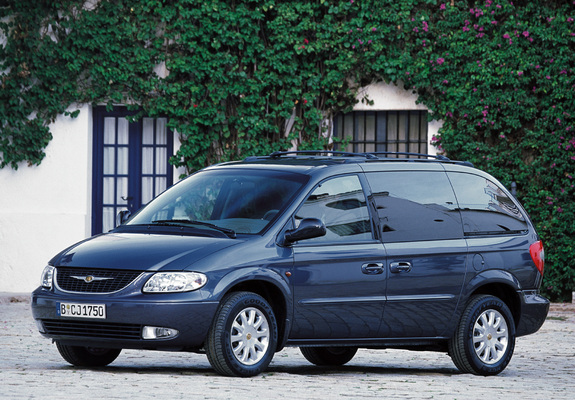 Chrysler Voyager 2000–04 wallpapers