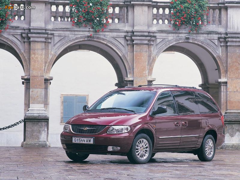 Chrysler Grand Voyager 2000–04 wallpapers (800 x 600)