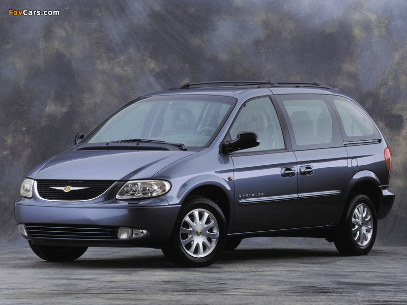 Chrysler Voyager 2000–04 wallpapers (800 x 600)