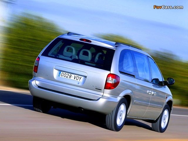 Chrysler Voyager 2004–07 wallpapers (640 x 480)