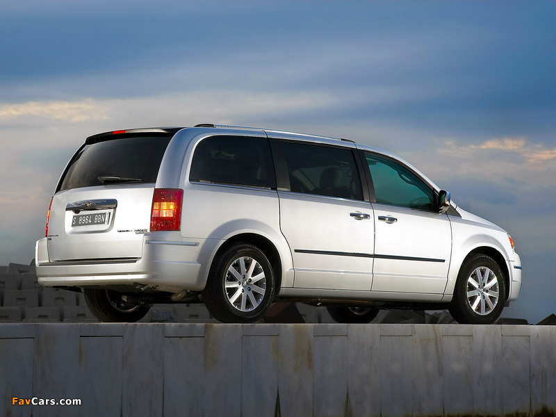 Chrysler Grand Voyager 2008–10 images (800 x 600)