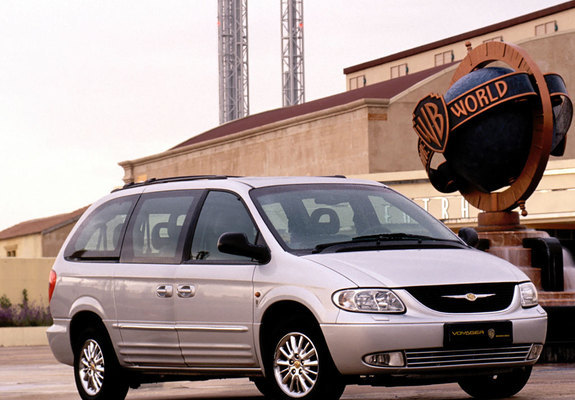 Images of Chrysler Grand Voyager 2000–04