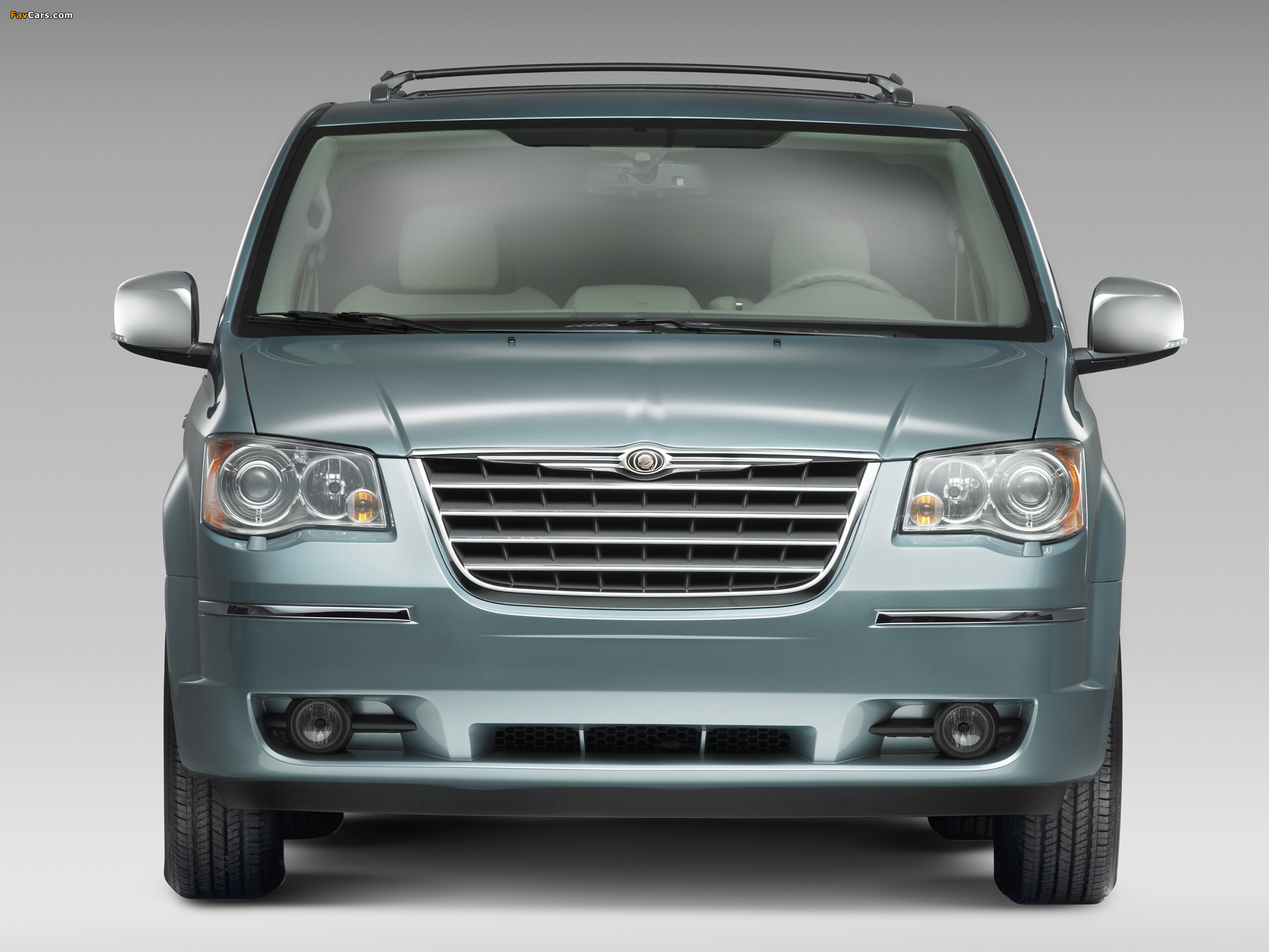 Images of Chrysler Grand Voyager US-spec 2008–10 (2048 x 1536)