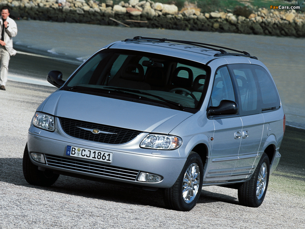 Pictures of Chrysler Grand Voyager 2000–04 (1024 x 768)