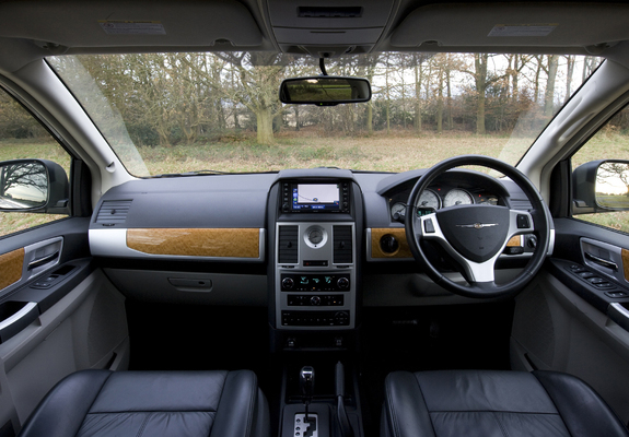 Pictures of Chrysler Grand Voyager UK-spec 2008–10