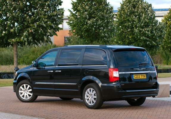 Pictures of Chrysler Grand Voyager UK-spec 2011