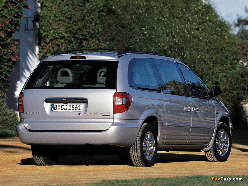 Chrysler Grand Voyager 2000–04 wallpapers (800 x 600)