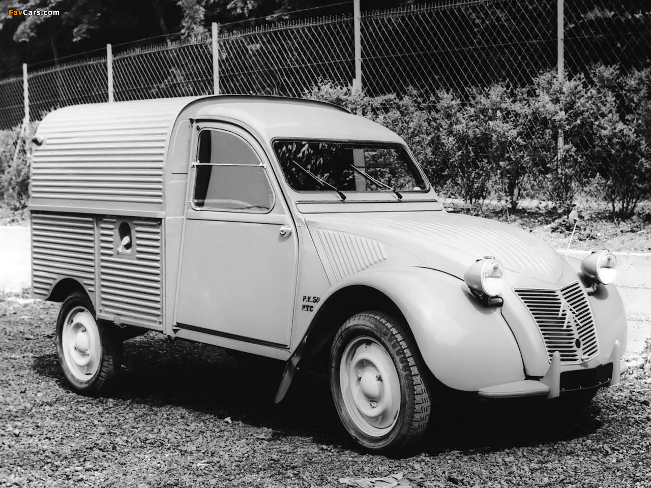 Citroën 2CV Fourgonnette AZU 1955–58 images (1280 x 960)