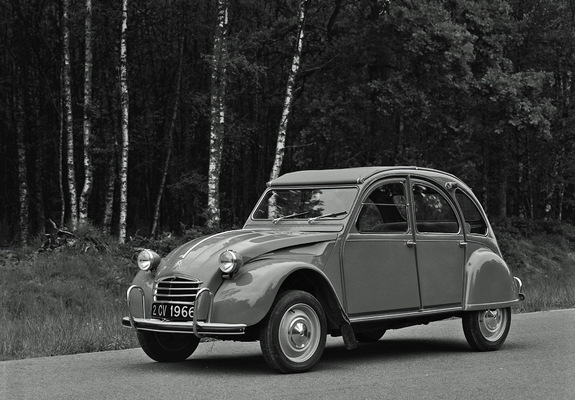 Citroën 2CV 1983 Bordeaux et Noire