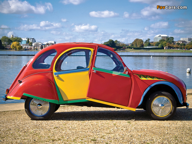 Citroën 2CV photos (640 x 480)