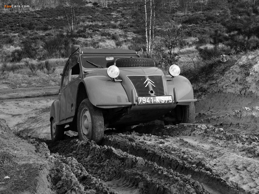 Photos of Citroën 2CV 4x4 Sahara 1960–71 (1024 x 768)