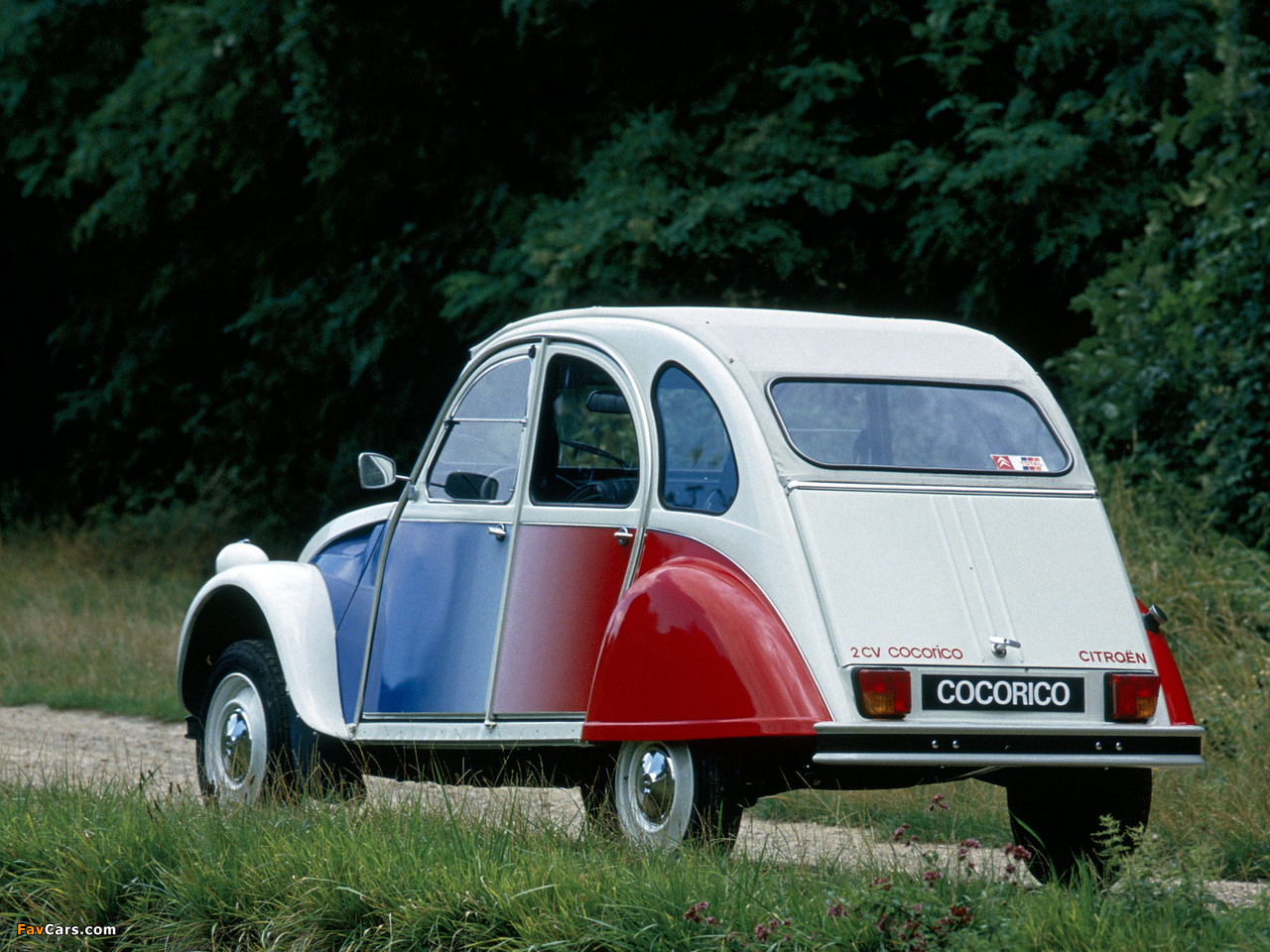 Photos of Citroën 2CV6 Cocorico 1986–88 (1280 x 960)