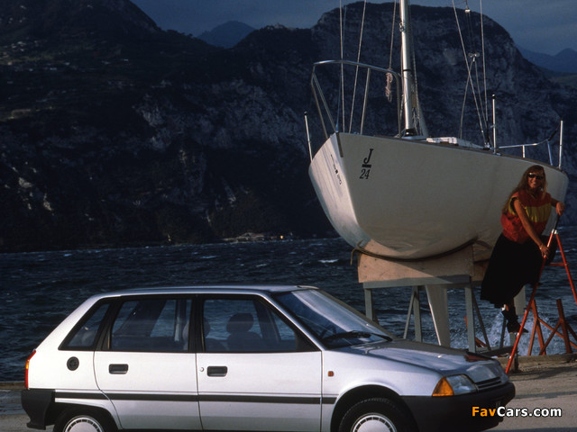 Images of Citroen AX 11 TRE 5-door 1987–89 (640 x 480)