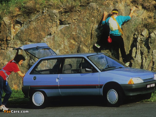 Photos of Citroën AX 14 TZS 3-door 1986–88 (640 x 480)