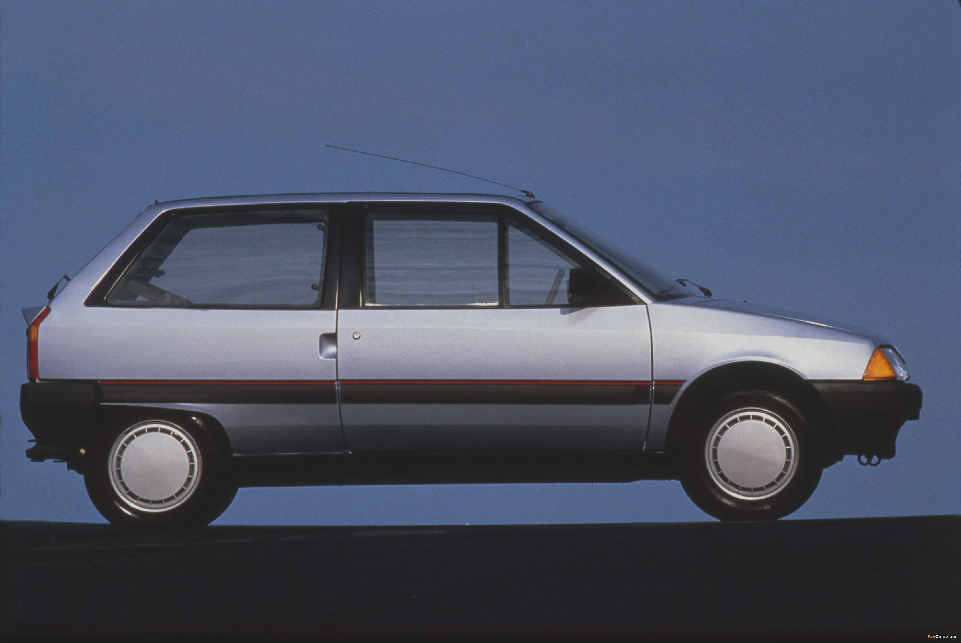 Photos of Citroën AX 14 TZS 3-door 1986–88 (3352 x 2244)