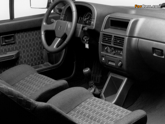 Photos of Citroën AX GTi 1990–91 (640 x 480)