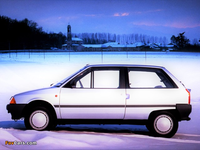 Pictures of Citroën AX 10 TRE 3-door 1989–91 (640 x 480)