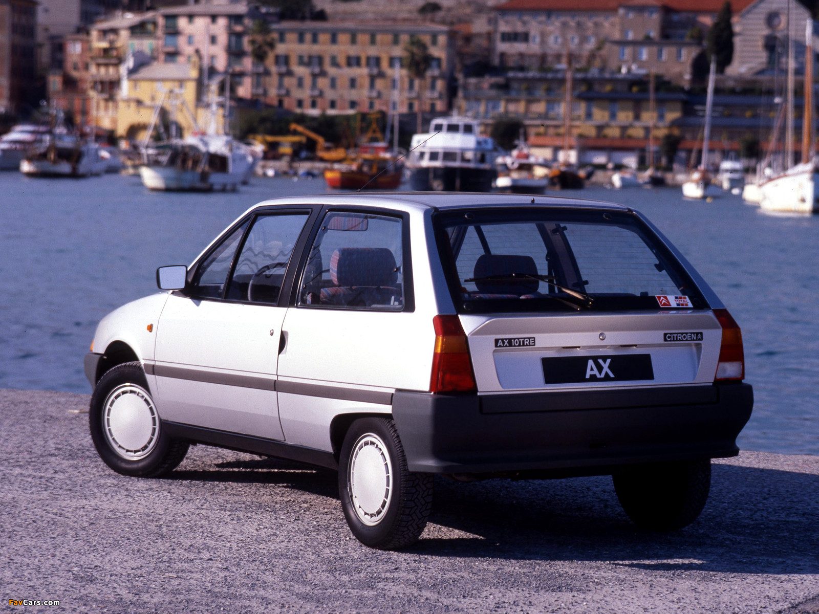 Citroën AX 10 TRE 3-door 1989–91 wallpapers (1600 x 1200)