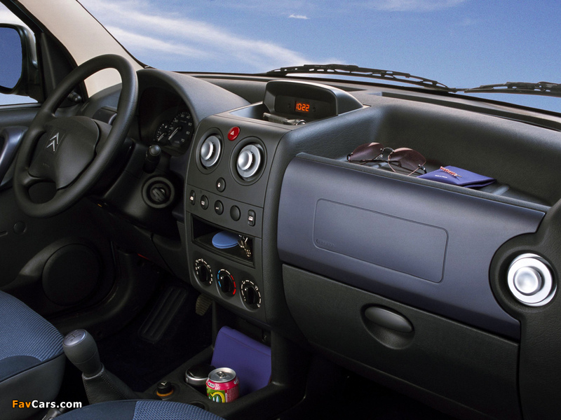 Citroën Berlingo Multispace 2002–05 images (800 x 600)