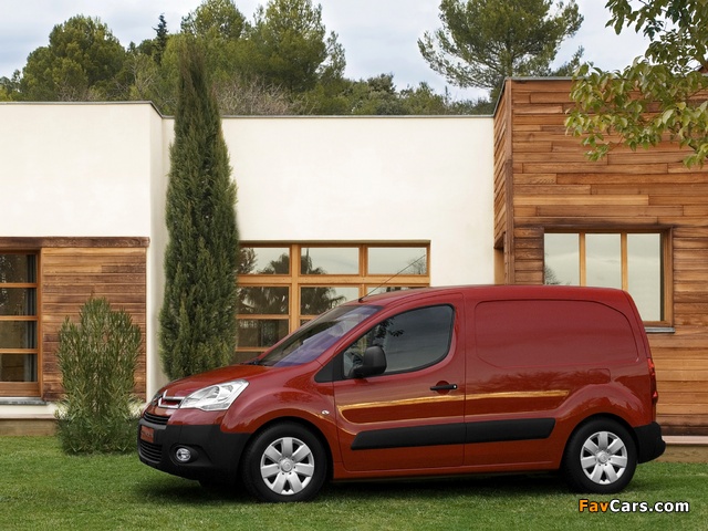 Pictures of Citroën Berlingo Van 2008–12 (640 x 480)