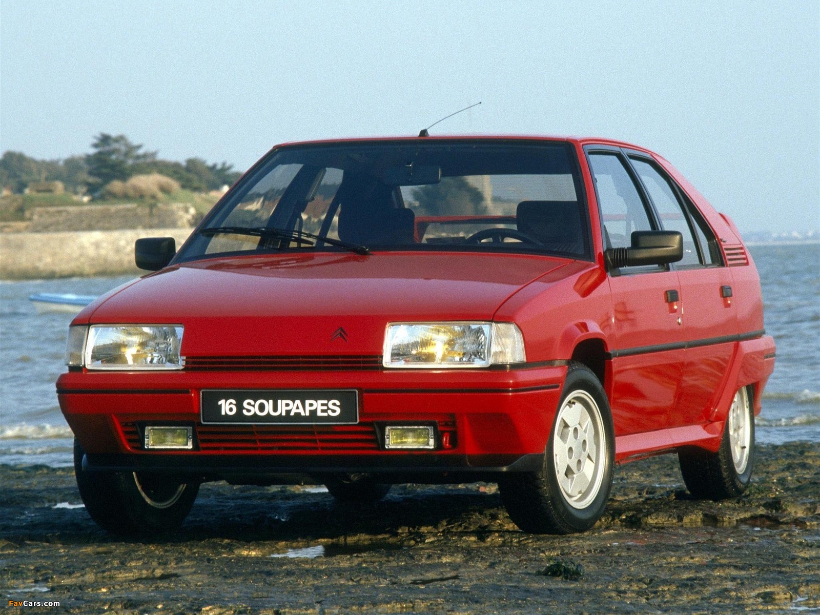 Citroën BX GTi 16 Soupapes 1987–89 pictures (1600 x 1200)